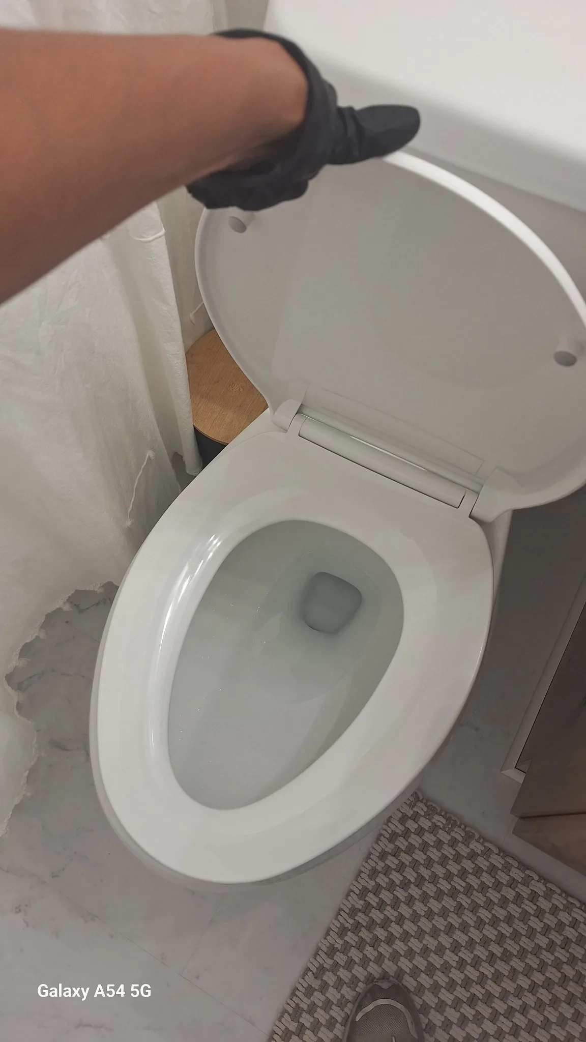 Bathroom Detail after professional house cleaning by Pack Cleaning Co. in Utah County